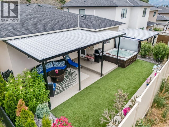 3118 Riesling Way, West Kelowna