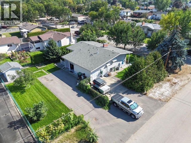 1060 Thompson Road, Kelowna