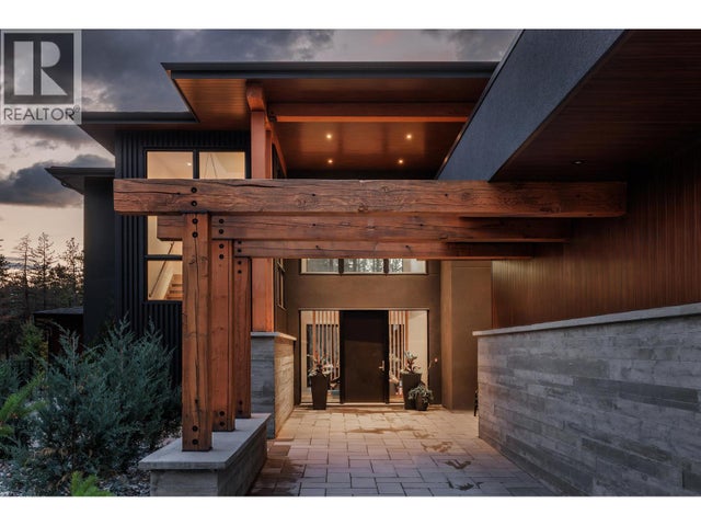 10248 Beacon Hill Drive, Lake Country