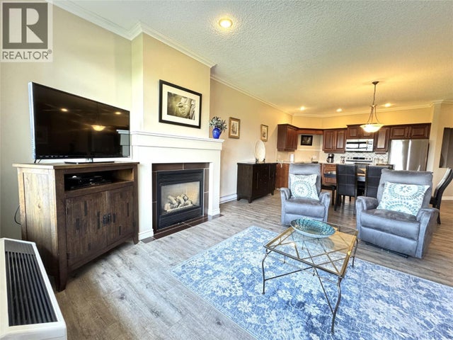 100 Bighorn Boulevard Unit# 113, Radium Hot Springs