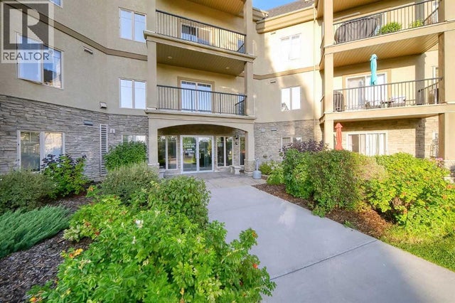 242, 52 Cranfield Link Se, Calgary