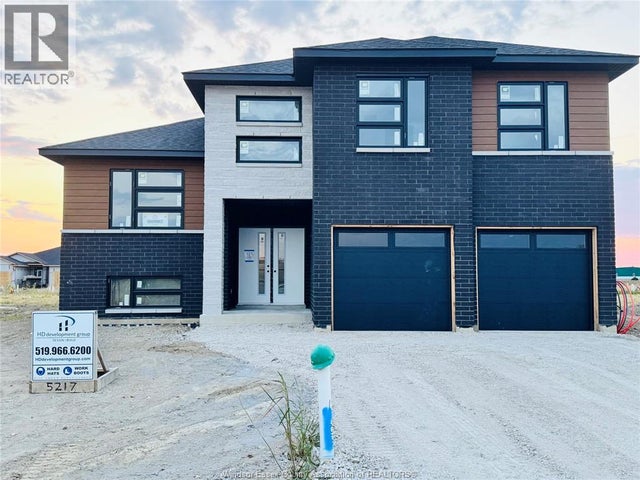 5217 Rafael Street, Tecumseh