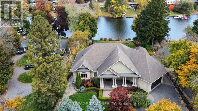 5591 Manotick Main Street, Ottawa