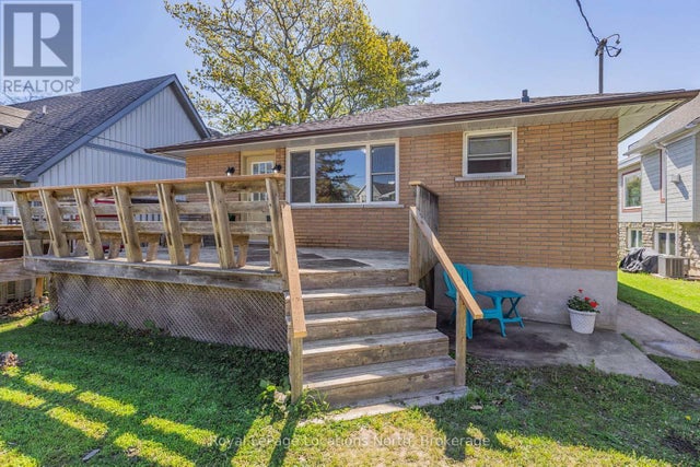 971 Mosley Street, Wasaga Beach