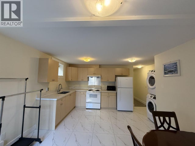 2 Bed Suite 4xxx Huxley Avenue, Burnaby