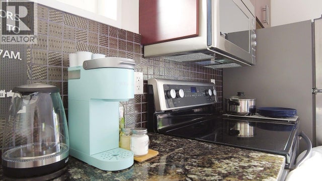 4465 W 7th Avenue, Vancouver