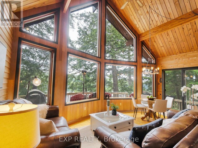 230 Doe Lake Peninsula, Armour (katrine)