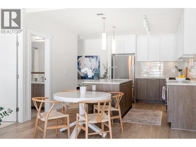 205 615 E 3rd Street, North Vancouver