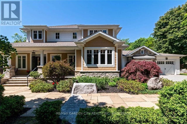 273 Canboro Road, Pelham (fonthill)