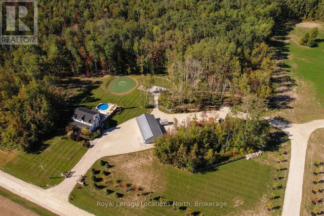 1862 Sunnidale 6/7 Side Road, Clearview