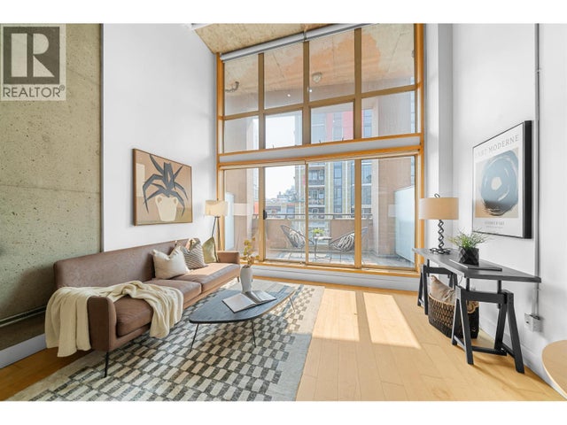 413 1529 W 6th Avenue, Vancouver