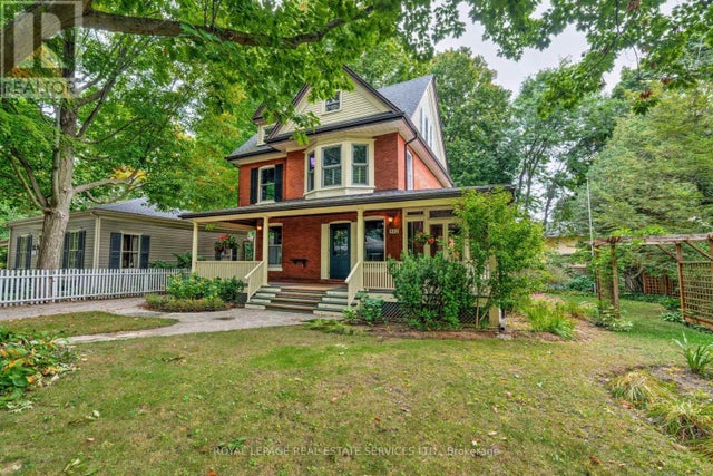 302 William Street, Oakville (oo Old Oakville)