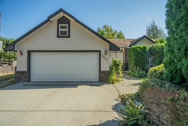 2242 Foothills Court, Abbotsford