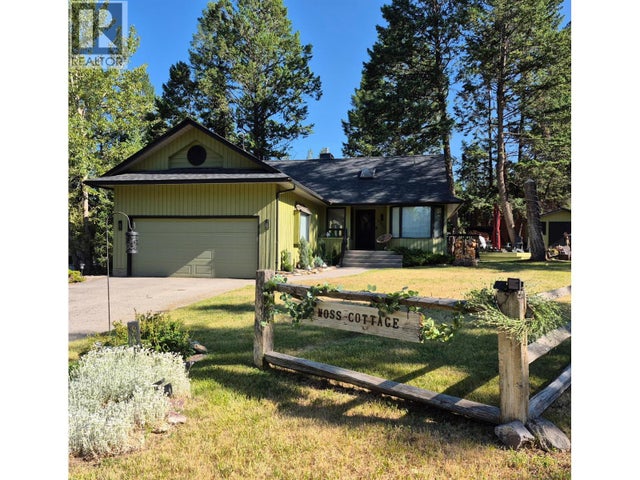 4905 Meadows Crescent, Fairmont Hot Springs