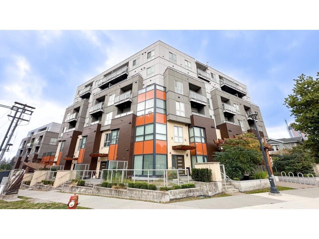 304 13978 Fraser Highway, Surrey