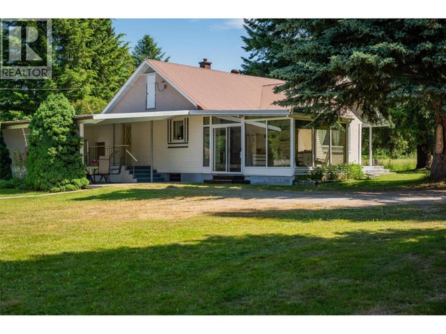 2645 Shoreacres Road, Castlegar