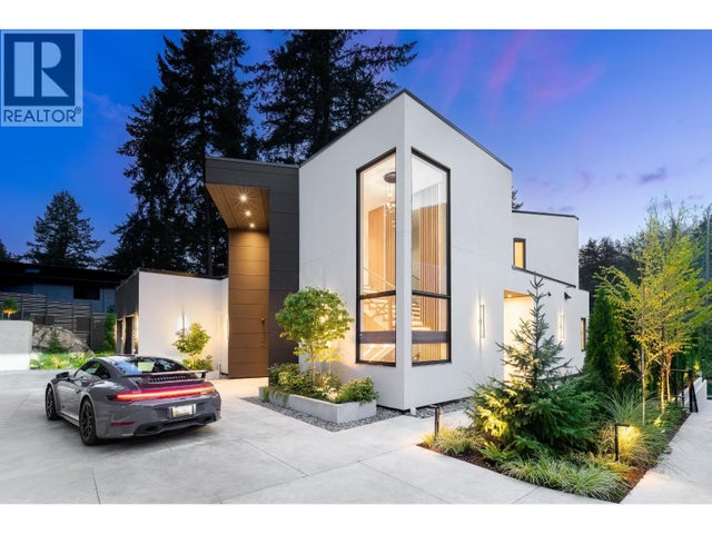 5773 Primrose Place, West Vancouver
