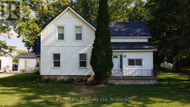 4740 16 Line, Perth South (downie)