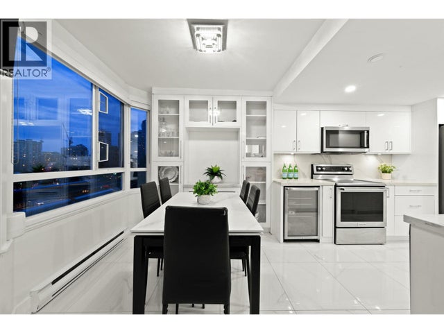 905 1185 Quayside Drive, New Westminster