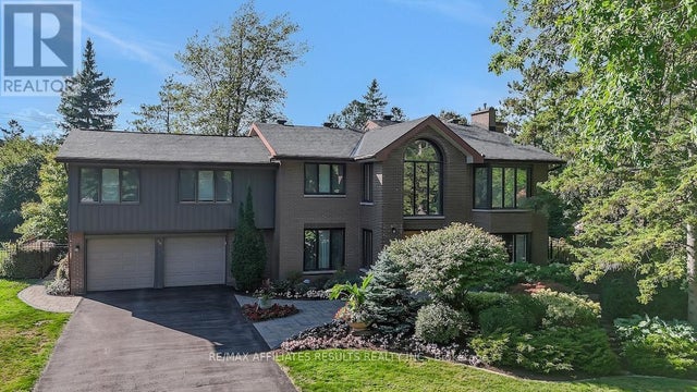 30 Pentland Crescent, Ottawa