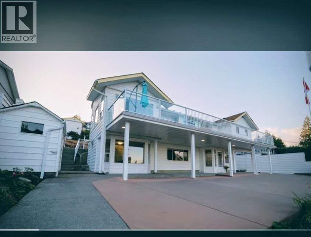 1021 Tuxedo Drive, Port Moody