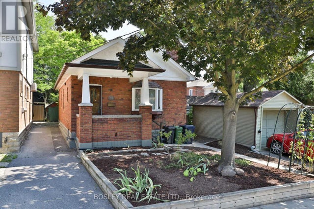 15 Whitewood Road, Toronto (mount Pleasant East)