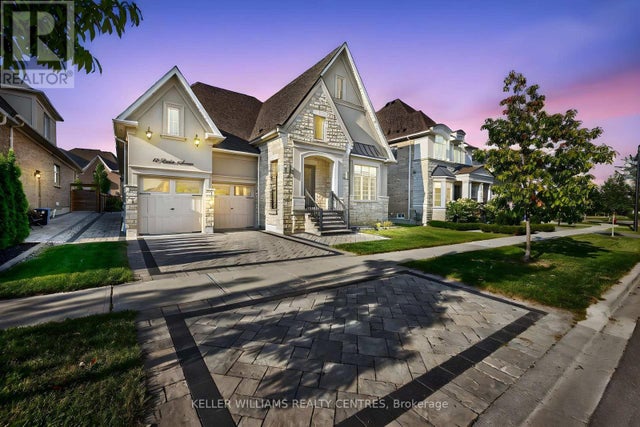 10 Larkin Avenue, King (nobleton)