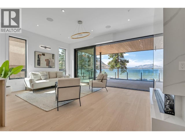 602 Lakeshore Drive Unit# 202, Penticton