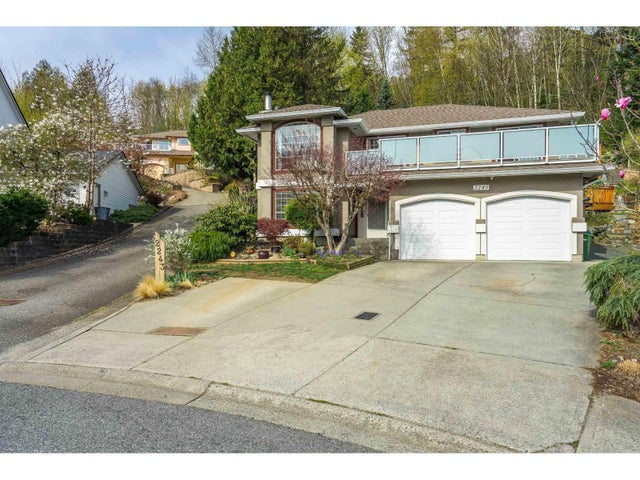 2245 Foothills Court, Abbotsford