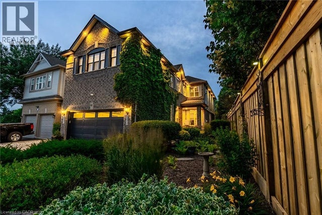 40 Premier Road, Waterdown