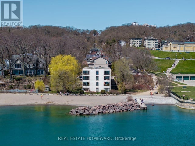 2 - 2 Nursewood Road, Toronto (the Beaches)