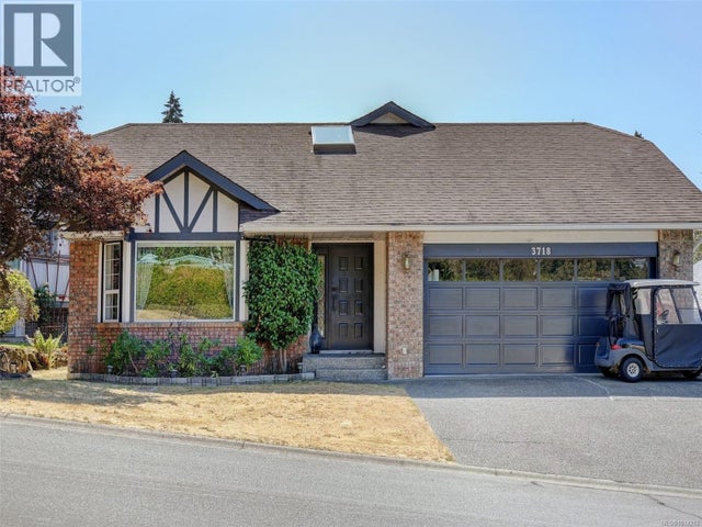 3718 Arbutus Dr N, Cobble Hill