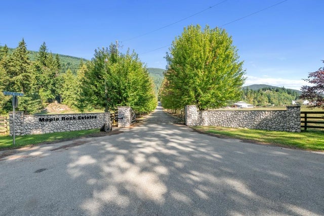 1400 Maple Rock Drive|columbia Valley, Columbia Valley