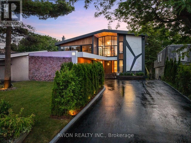 38 Purdon Drive, Toronto (bathurst Manor)