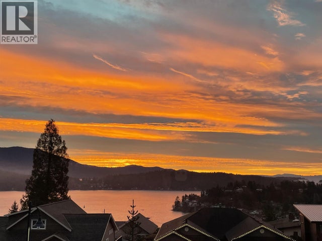 502 Spyglass Place, Gibsons