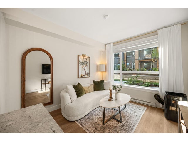 A316 8233 208b Street, Langley