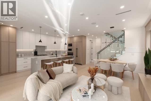 1 475 W 20th Avenue, Vancouver