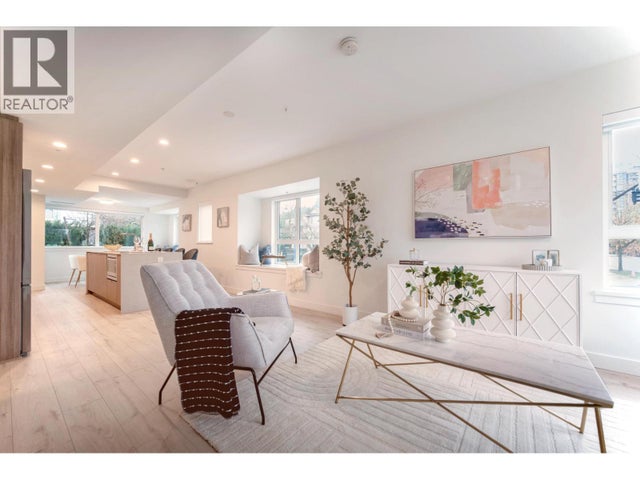 1 8428 Park Road, Richmond