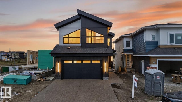 8739 Mayday Lane Sw, Edmonton