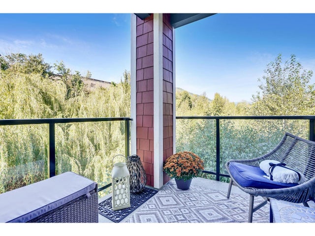 216 2238 Whatcom Road, Abbotsford