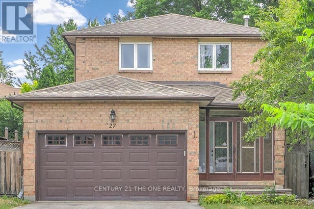 27 Pugsley Avenue, Richmond Hill (crosby)