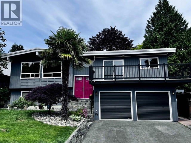 4164 Fairway Place, North Vancouver