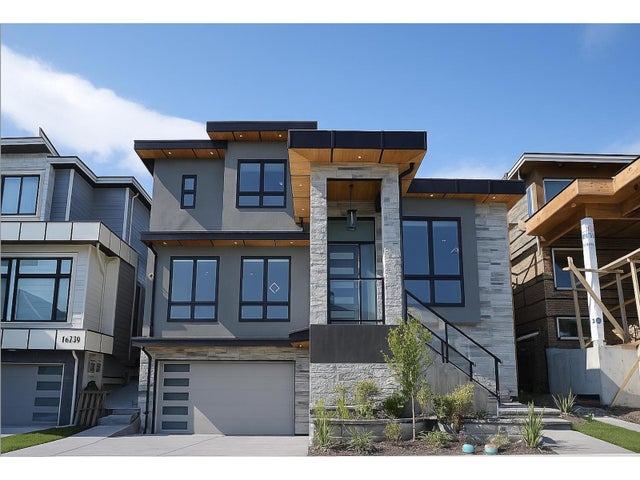 16751 18b Avenue, Surrey