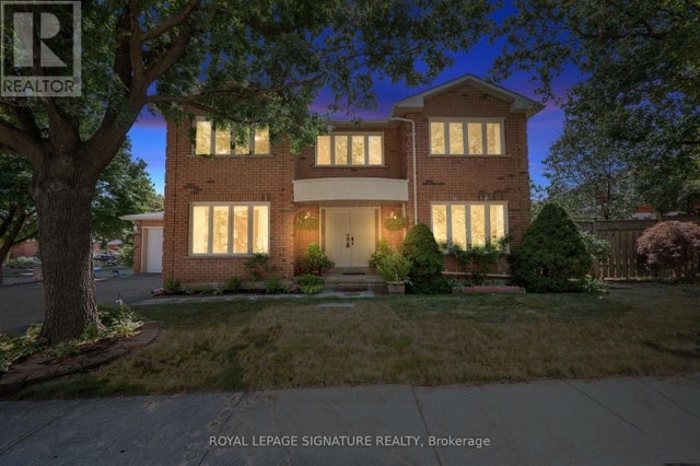 2921 Caradoc Lane, Oakville (cv Clearview)
