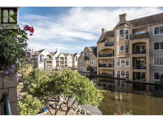 205 5518 14th Avenue Avenue, Delta