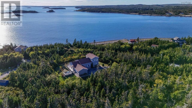 93 Crystalwood Drive, East Pennant