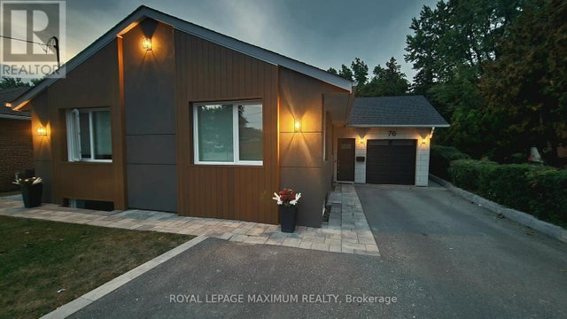 76 Langholm Drive, Toronto (downsview-Roding-Cfb)