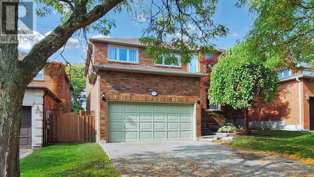 6 Mcdougall Court, Vaughan (uplands)
