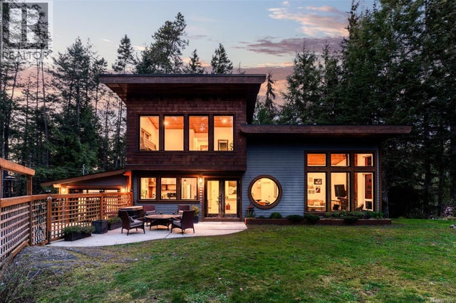 2405 Carpenter Rd, Sooke