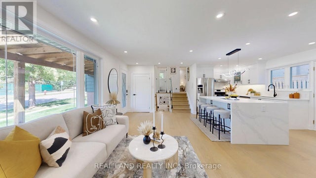 38 Cresthaven Drive, Toronto (hillcrest Village)